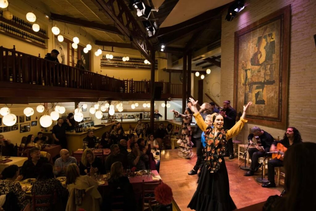 Flamenco Tablao de Carmen Barcelona: Dresscode-Guide 💃✨