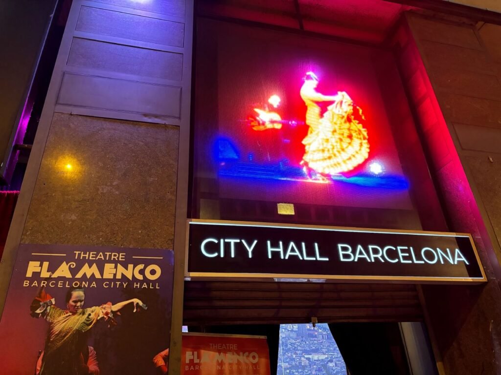 💃 Theater City Hall: Übersicht und Infos 🌹